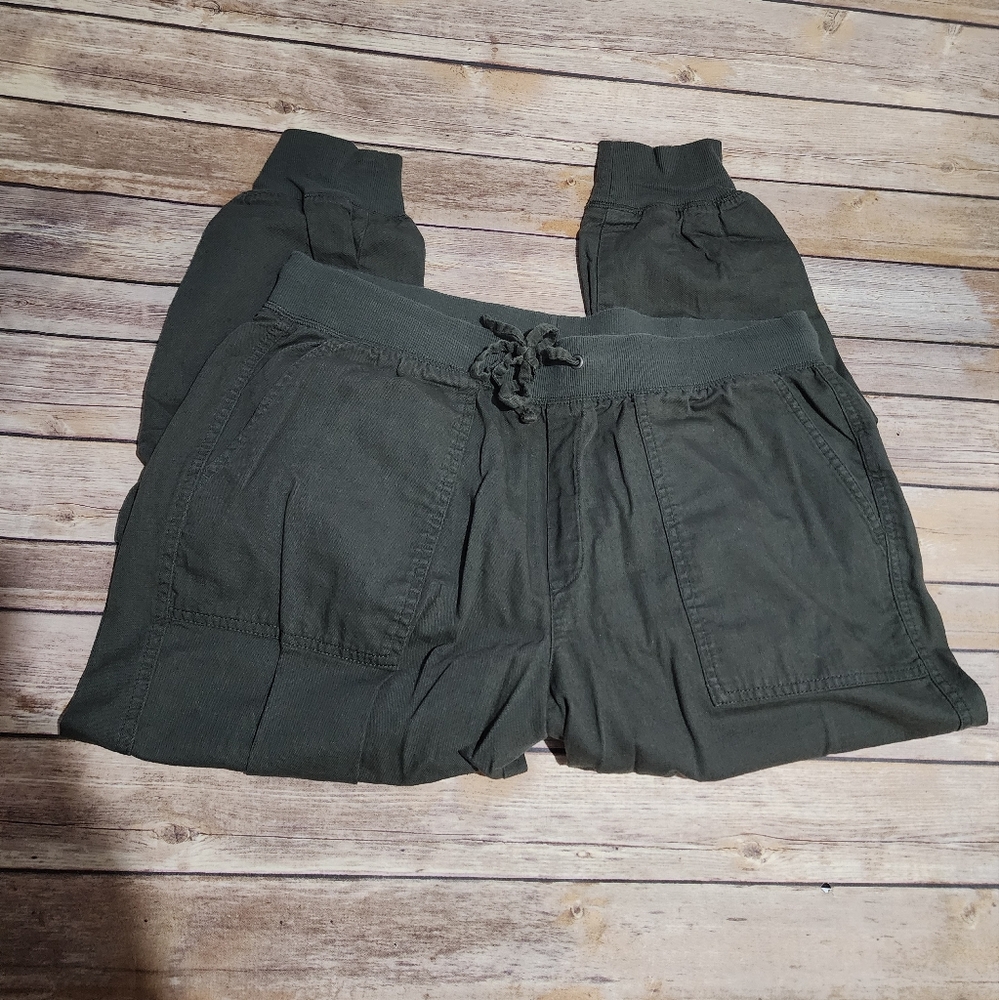 Gap Olive Joggers
